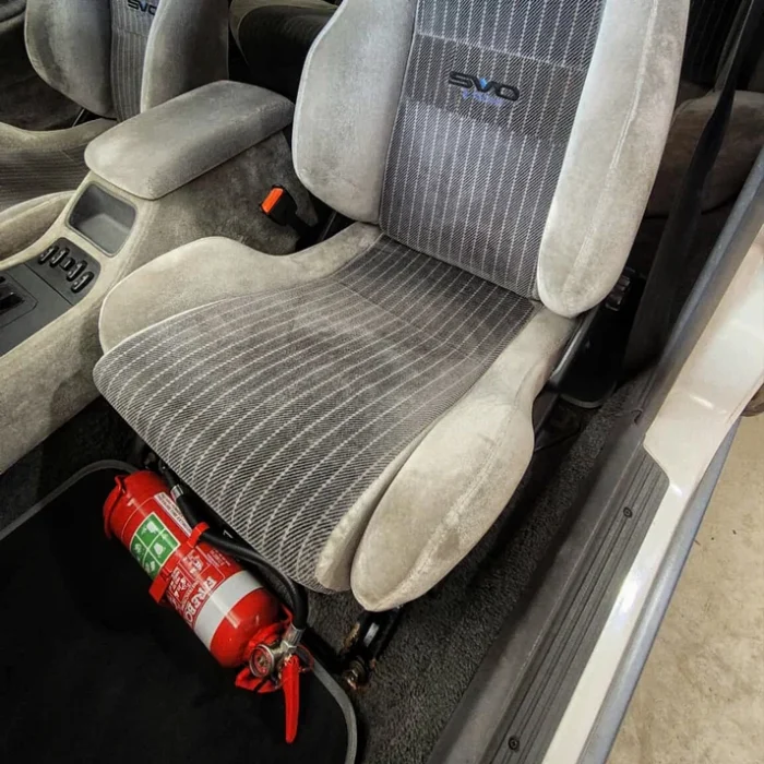 Ford_Falcon_ESeries_Fire_Extinguisher_Bracket_Kap_Industries_4