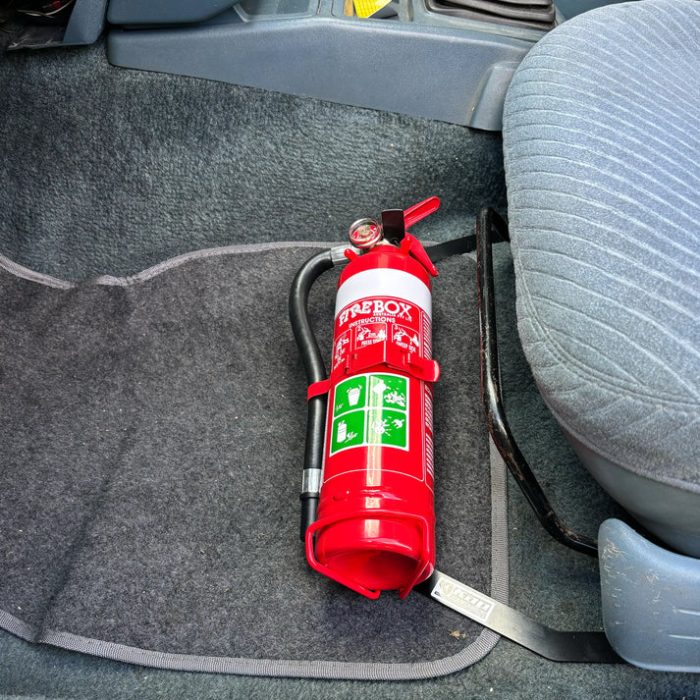 Holden_VL_Kap_Industries_5 (1)