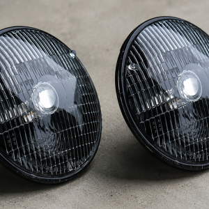Traditional 7" inch LED Headlights (Pair) BLACK