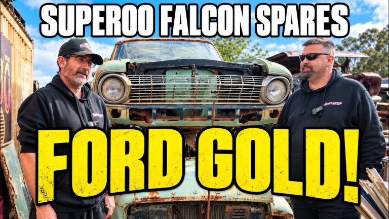 Rare Ford Parts EVERYWHERE! Inside Superoo Falcon Spares